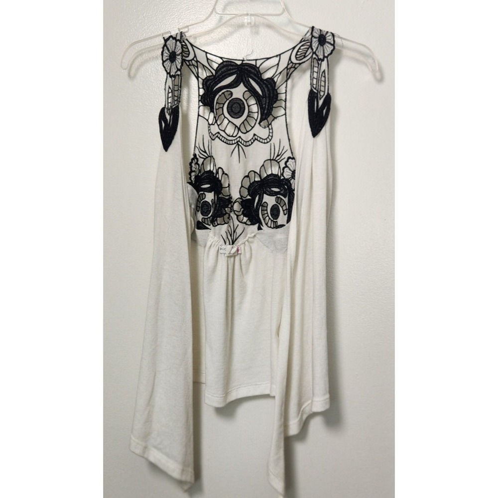 Body Central Racer Back Waterfall Open Cardigan White‎ Black Lace Sleeveless Sm